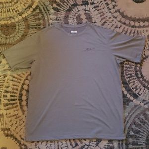 Columbia Men's shirt